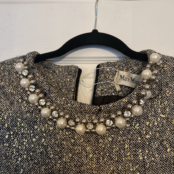 Gold wool Max Mara Dress in S-M size. Great quality and amazing design. - Picture 4 of 4